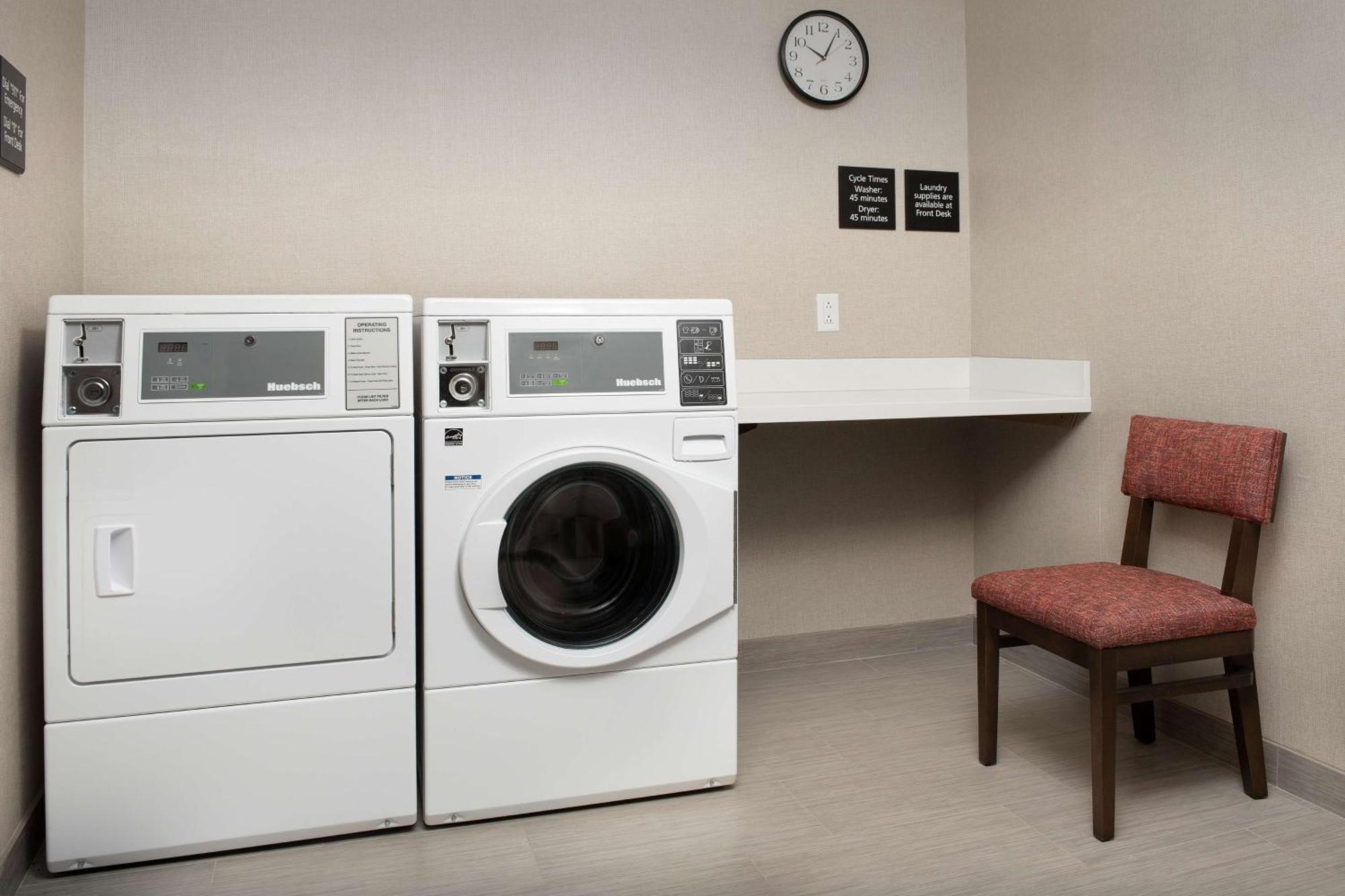 Hampton Inn & Suites レキシントン エクステリア 写真