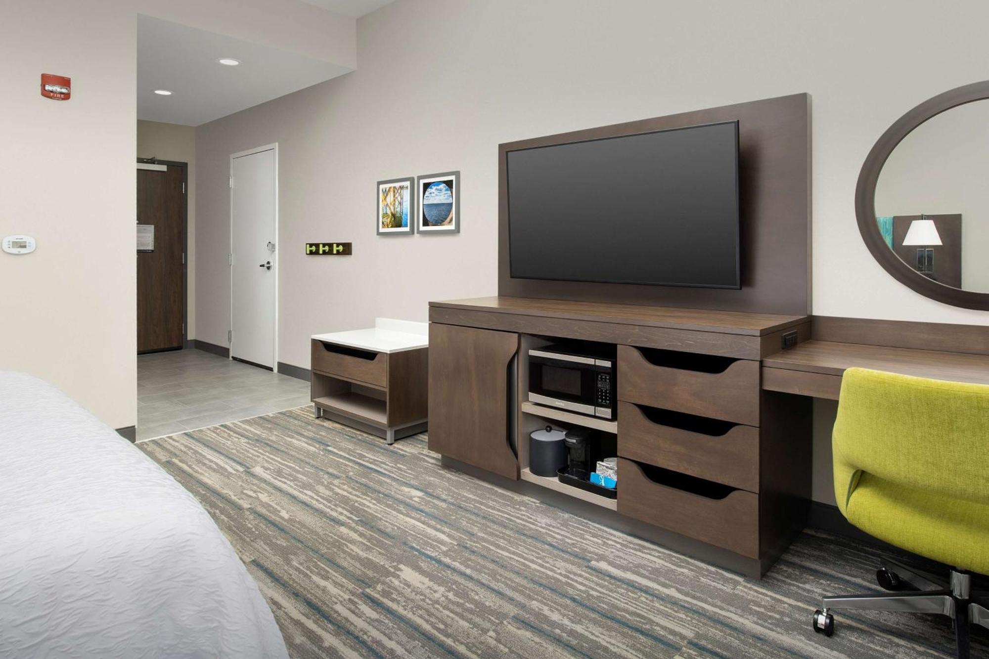 Hampton Inn & Suites レキシントン エクステリア 写真